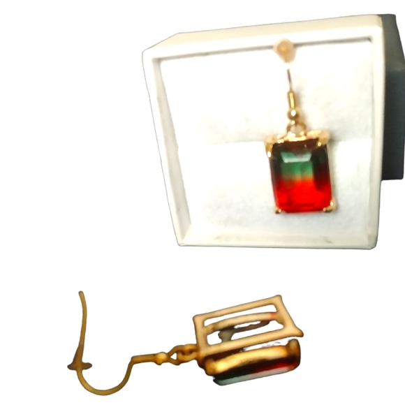 Watermelon Tourmaline Emerald Cut (simulated) Goldtone Dangle Earrings 💎 - Picture 5 of 6